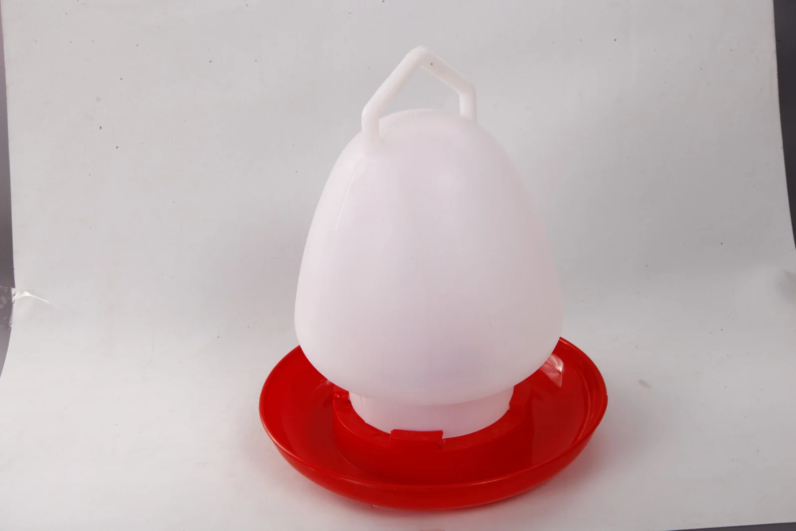 1 litre poultry drinker for chicks water feeding system by Roots Poultry Industries
