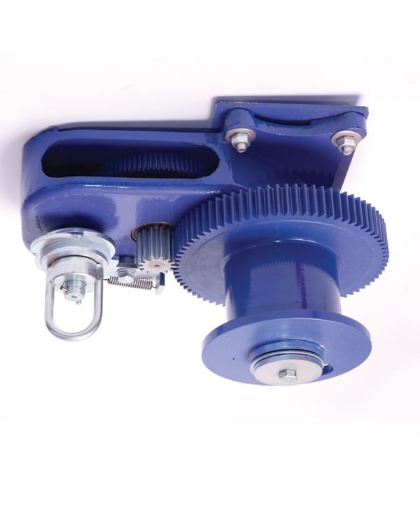 Poultry feeding winch