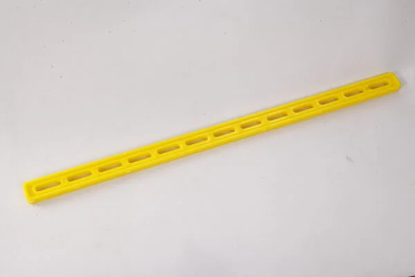 poultry pipe adjuster for height control in water line systems by Roots Poultry Industries